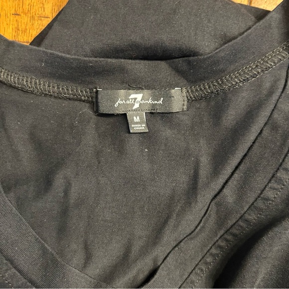 7 For All Mankind Knot Sleeve V Neck Top in Black, Size Medium - Picture 7 of 9